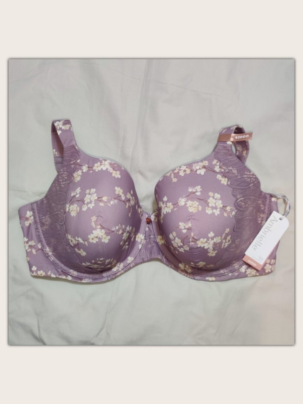NWT Ambrielle Super Soft Full Coverage Bra - Purple with White Flowers - 44DDD